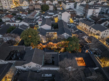 Jiangnan House Changyuan in Suzhou / Atelier Deshaus