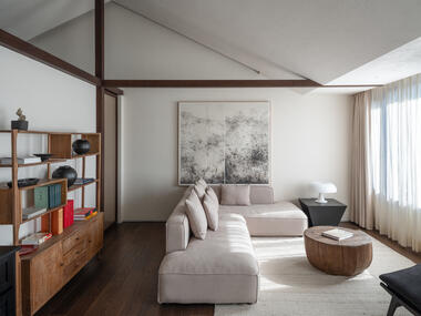 Gallery of Jiangnan House Changyuan in Suzhou / Atelier Deshaus  - 14