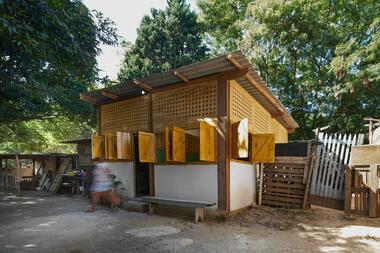 Refugio de Emergencia - Villa Fazendinha / Laboratório de Experimentação Construtiva - PUC Minas