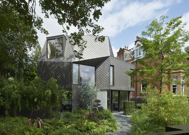 Mesh House / Alison Brooks Architects