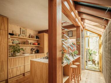 Gallery of House Made By Many Hands / Cairn  - 1