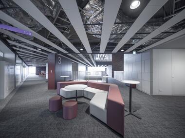 画廊 北海道科学大学附属高中 / 大成建设  - 17