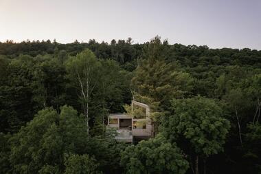 La Cime Chalet / NatureHumaine