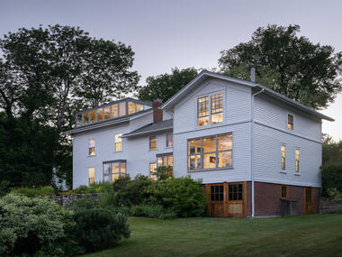 House in Town / ElliottArchitects