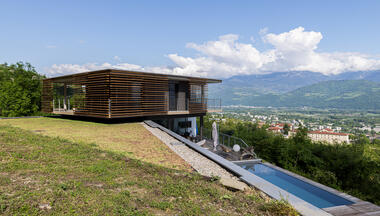Gallery of Bioclimatic Contemporary House / INDY ARCHITECTES  - 2