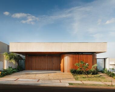 Casa Gêmeos Dali / Laercio Fabiano Arquitetura