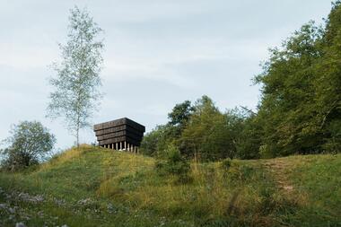 Gallery of La Suie Cabin / Marina Poli + Philippe Paumelle + Richard Trézeux  - 1