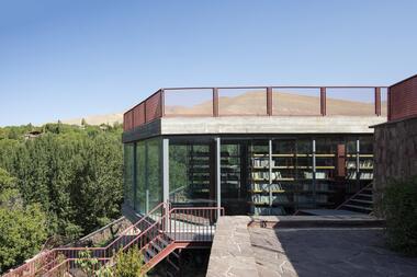 Casa Recanto do Livro / Ayeneh Office
