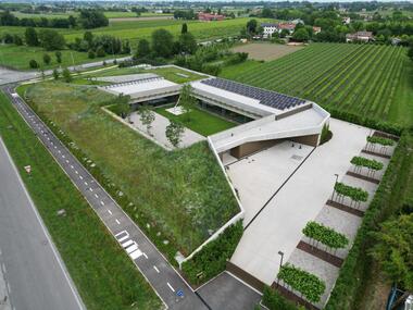 Gallery of Orangeale Factory / C&P Architetti Luca Cuzzolin+Elena Pedrina  - 1
