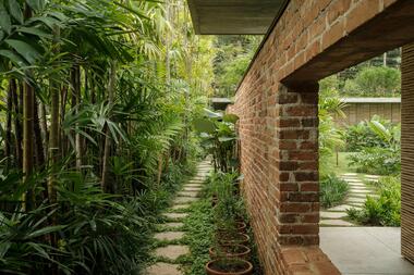 Galeria de Casa dos Pátios / studio mk27  - 11