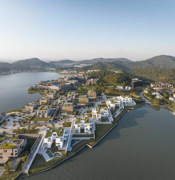 东钱湖大师工作室 / Álvaro Siza Vieira + Carlos Castanheira