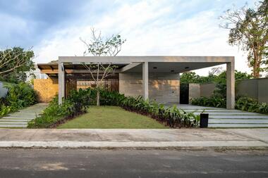 Casa Manaós / Estúdio Favo