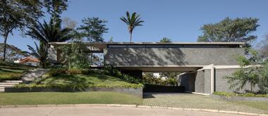 Casa Puente / Sommet