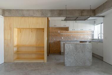 Caco Apartment / Coarquitetos