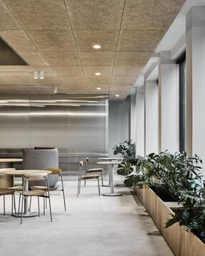 Gallery of Russell Kennedy Offices / Carr  - 10
