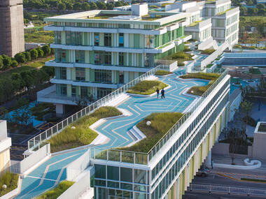Jiading New City of Shanghai Experimental School / Jianxue Architecture and Engineering Design Institute