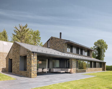 House in Puigcerdà / Dom Arquitectura 