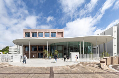 Centro do Campus KDU / Atelier MEME