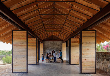 Gallery of Rural School in Oaxaca / Territorio Estudio  - 3