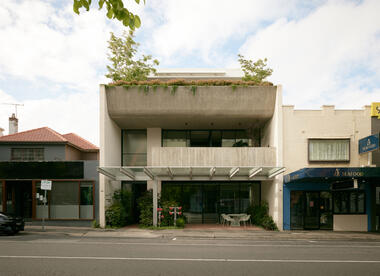 Edifício de Uso Misto Bay Street / Matyas Architects & Interiors