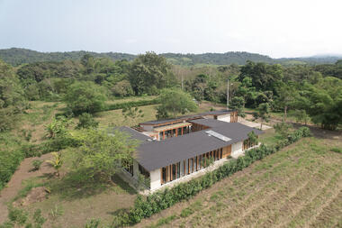Casa 1.5-3 / Baquio Arquitectura