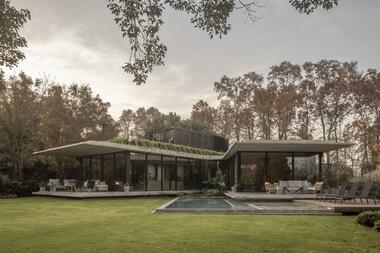 Casa X / Estudio Geya