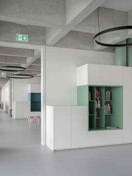 Galería de Jardín infantil en Locarno / cappelletti sestito architetti  - 28
