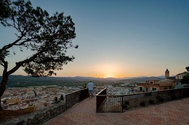 Gallery of Viewpoint Garden at the Alcazaba-Fortress of Vélez-Málaga / Terral Arquitectos  - 20