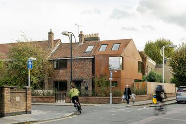 Rusty House / studio on the rye