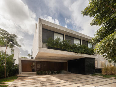 Casa Alas y raíces / Arquitectura Individual