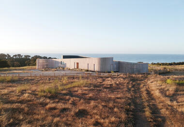 Casa en el viento / Pablo Larroulet + blaq arquitectos