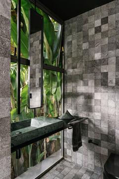 Galeria de Casa Cumaru / FGMF  - 13