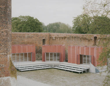 Centro cultural Castillo de Beeskow / Atelier Fanelsa