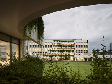 画廊 新中学与 STEAM 设计中心 / Flansburgh Architects  - 35