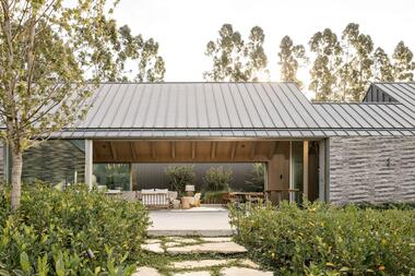Casa CCB / Kiko Salomão + Marcio Tanaka