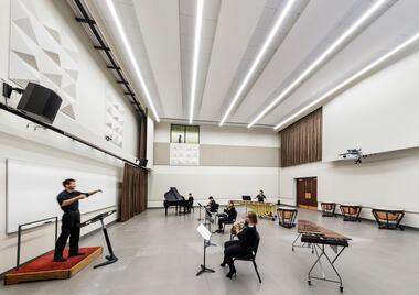 Galeria de Escola de Música da Universidade DePaul Holtschneider Performance Center / Antunovich Associates  - 18