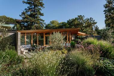 Casa Verde / Schwartz and Architecture
