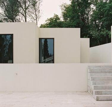 Casa de Hóspedes / Arriba