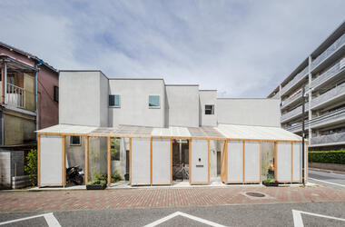 Casa em UMEJIMA / I.R.A.