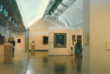 Gallery of Beyond Form: How Light and Shadow Define Architectural Atmosphere  - 15