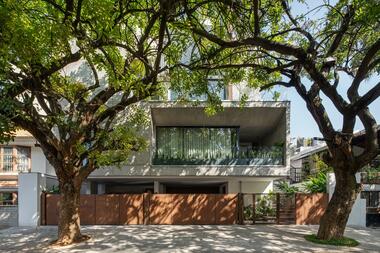 (Un) Concrete House / Architecture Paradigm