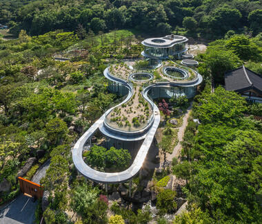 Centro MIGIUI / Architect-K