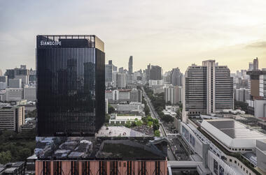 Gallery of The Quiet Tensions of POPS: How Private Institutions Shape Public Urban Wellness and Access  - 6