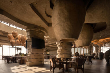 Café Mocha Pune / Loop Design Studio