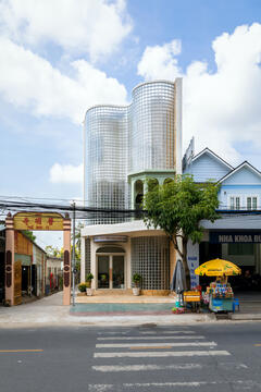 Gallery of Crystal Pavilion House / DA VÀNG studio  - 1