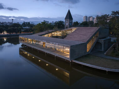 Gallery of Mengzi NSAU Bookstore of Librairie Avant-Garde / ZAO/standardarchitecture  - 14