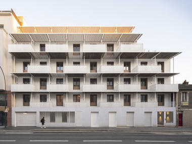 Saint-Denis 44 Housing Units / DREAM