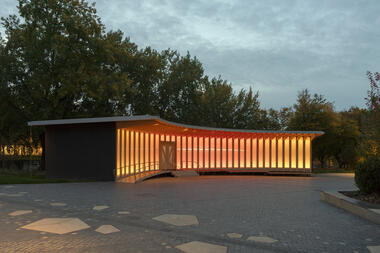 Gallery of AI Pavilion / Sauerbruch Hutton  - 10