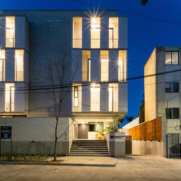Galería de Condominio Colomos  / Trópico de Arquitectura + GONZALEZFRANCO Arquitectura  - 7