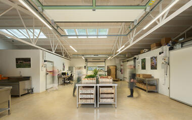 Casa de la Cosecha centro comunitario/ Frayn Studio